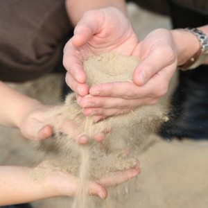 Игры с песком или песочная терапия